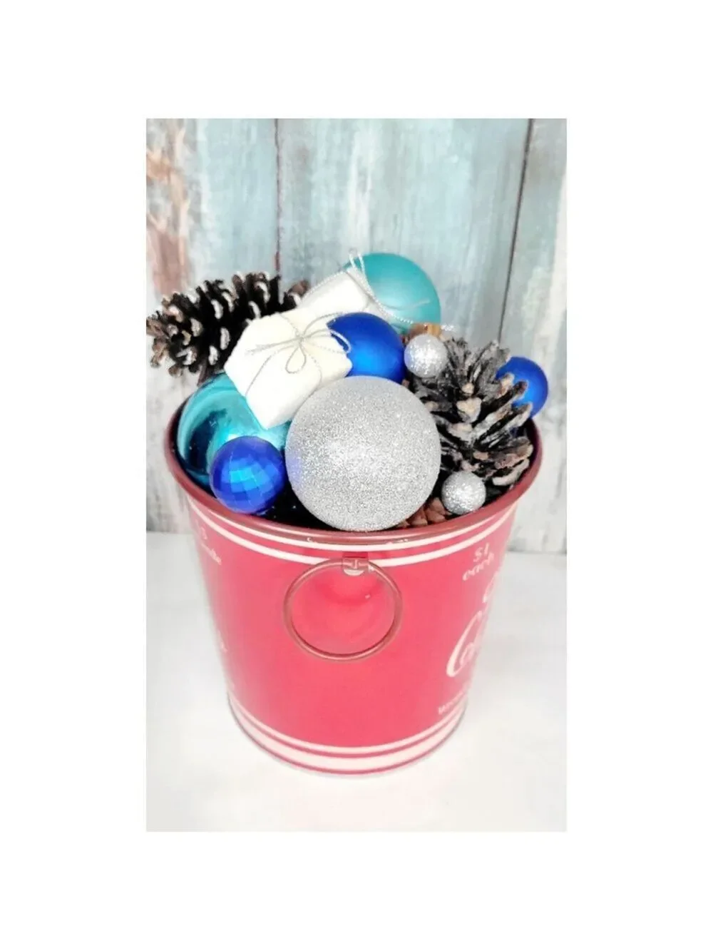 Ashland Christmas Decorative Centerpiece Container